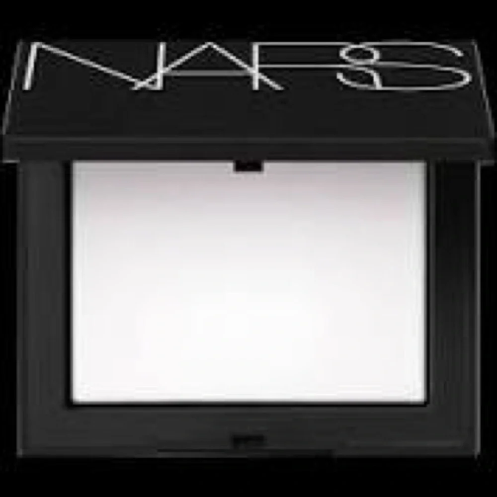 NARS Translucent Setting Powder - - Picture 6 of 7